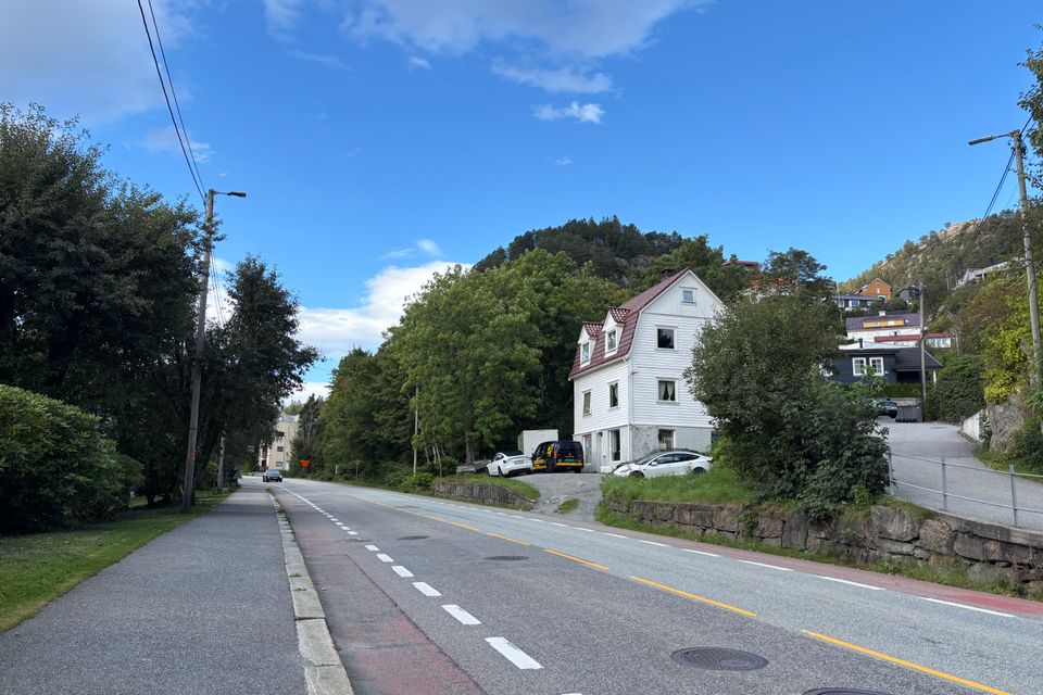 Rauchgranate auf Wohnhaus in Asker