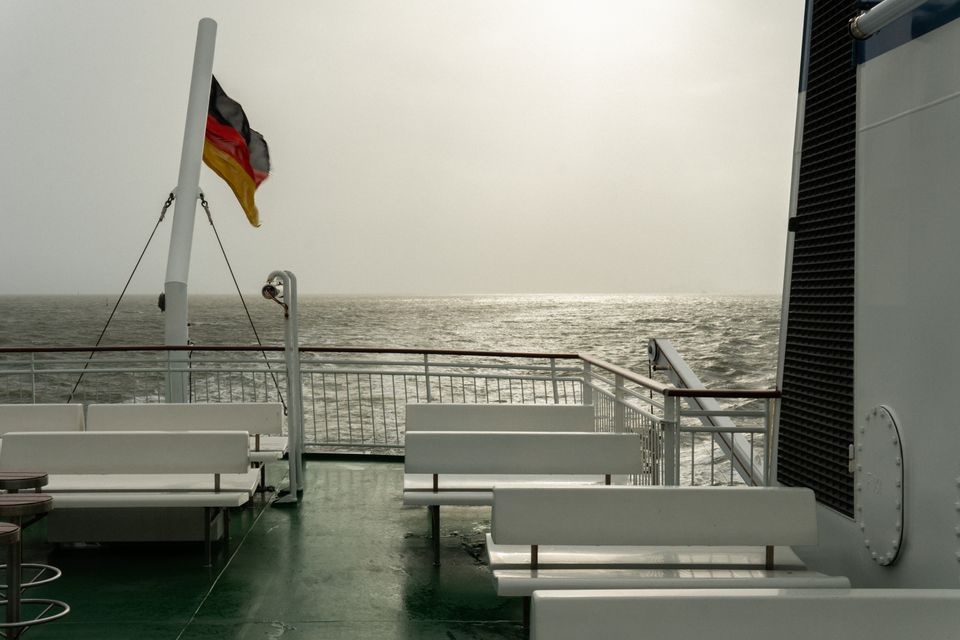Dutzende wurden krank: Umstrittener Offshore-Helikopter wird erneut am Boden gehalten
